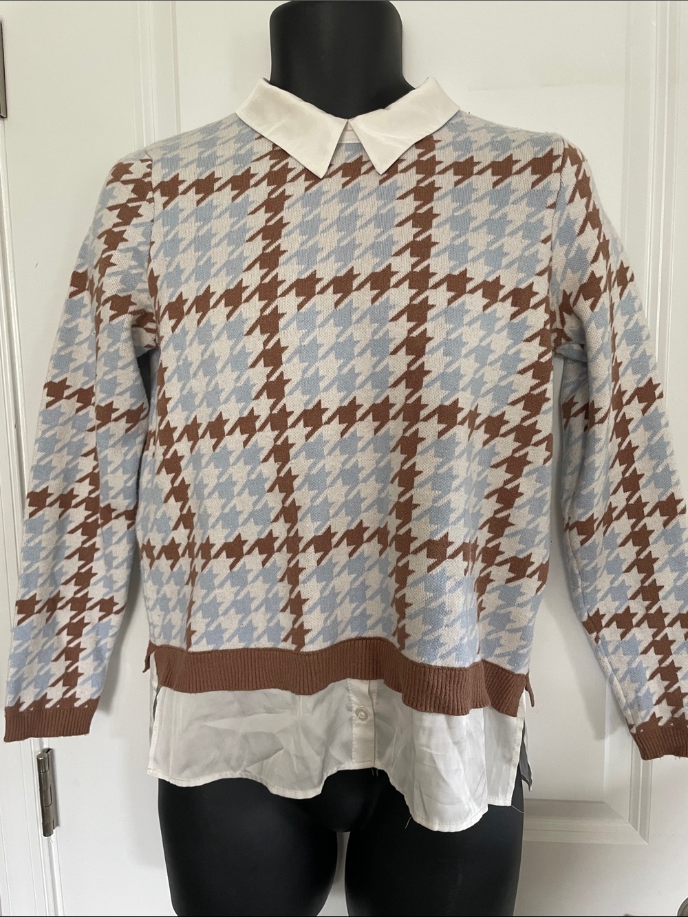 Jones NY Houndstooth Sweater Top